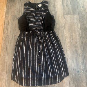 CATO BLACK WHITE STRIPED SLEEVELESS CINCHED WAIST DRESS‎ 14/16W-EUC